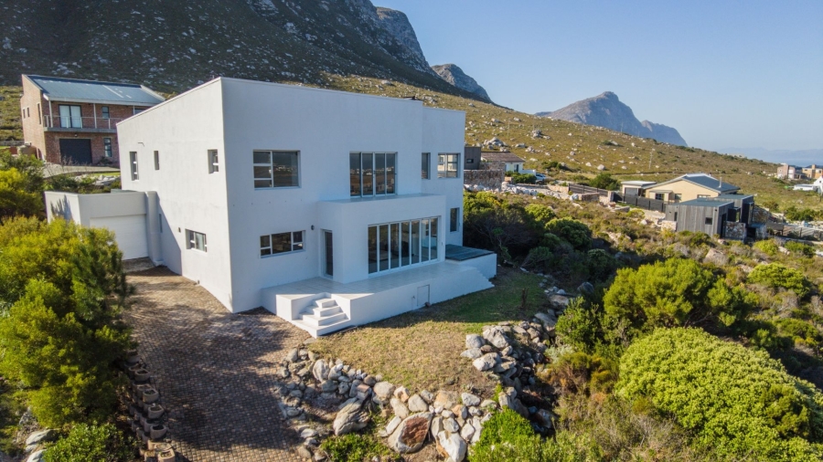 6 Bedroom Property for Sale in Bettys Bay Western Cape